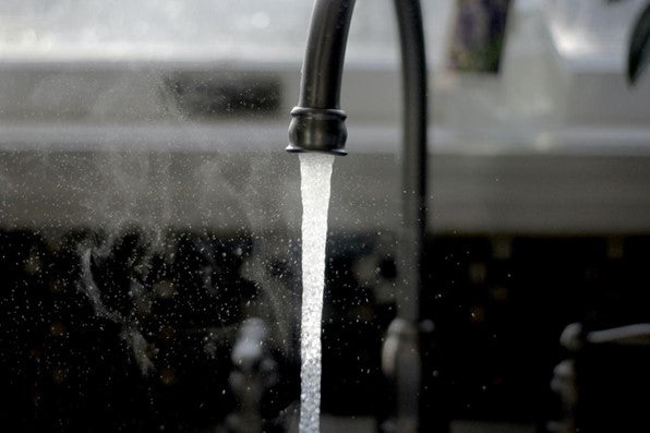 signs of high-water pressure